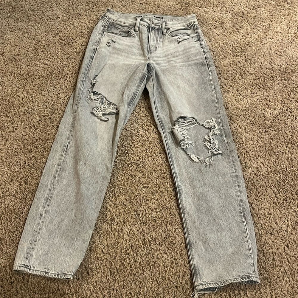 grey boyfriend american eagle jeans